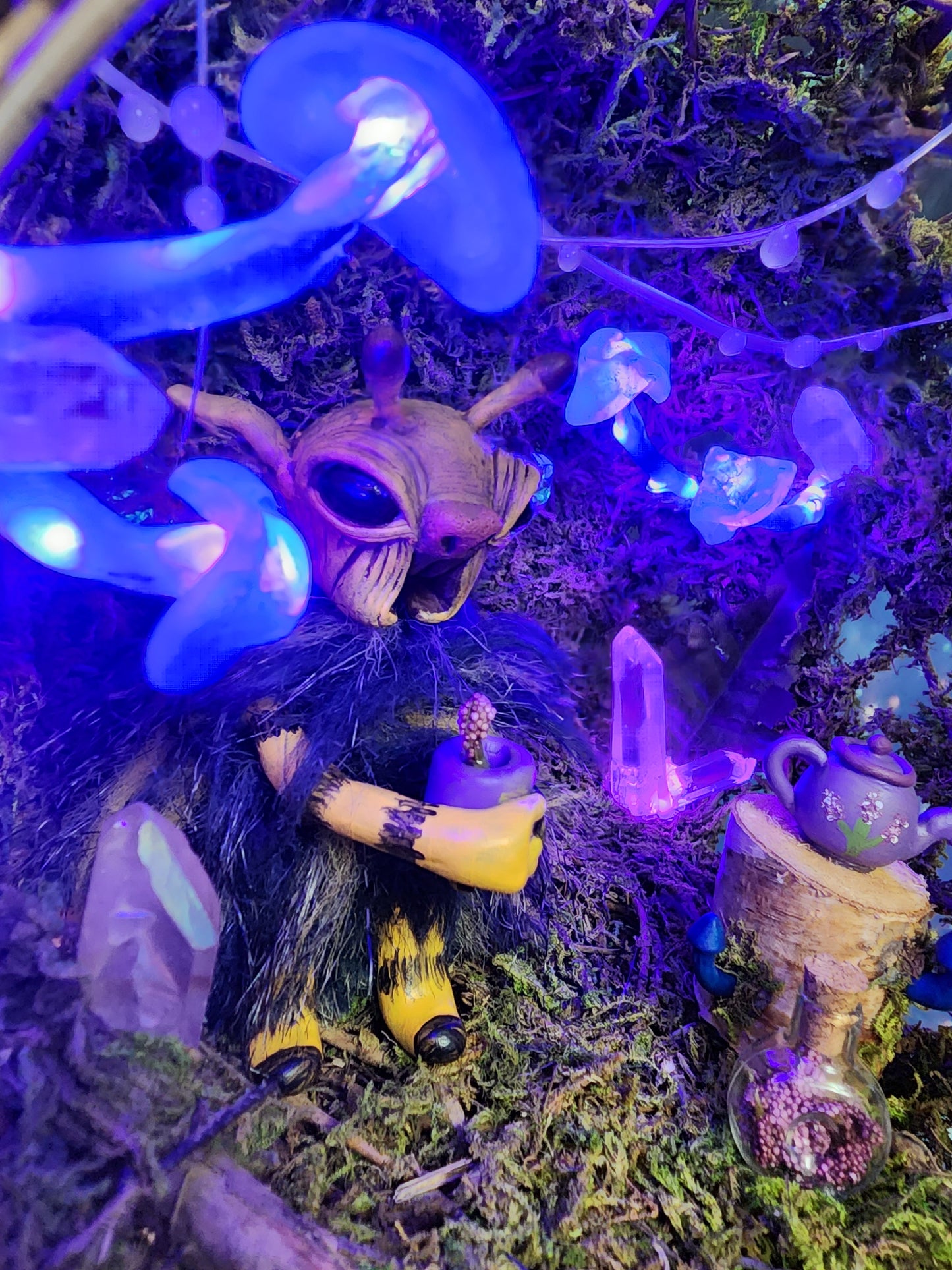 Bumble Fae Glowing Mushie Terrarium