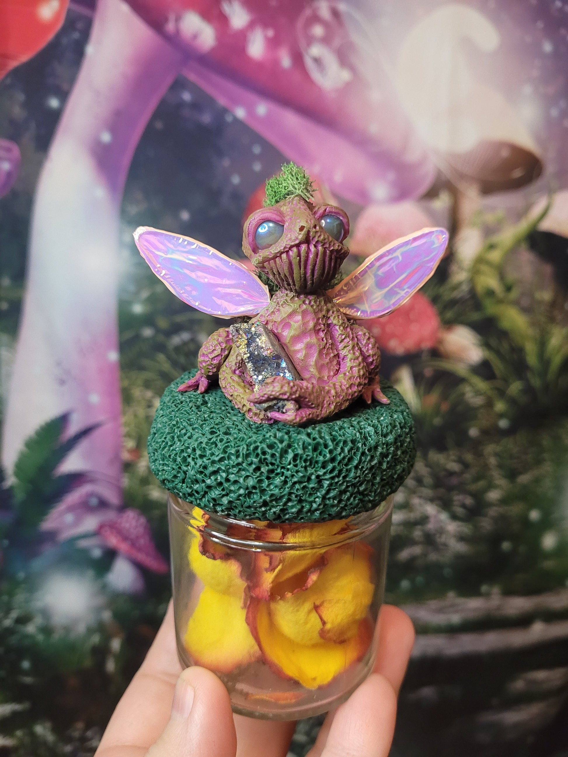 Frog fairy fairycore fae decor stash jars fantsy art RPG theme stash jar mossy crystal fairy